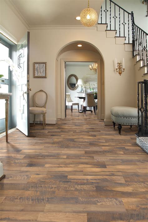 Choosing the Right Flooring for Your Home