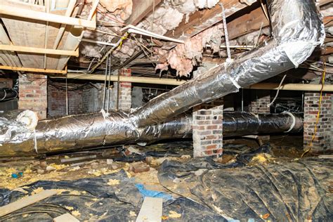 crawl space hazard prevention